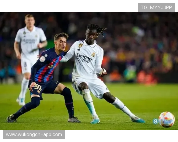 卡马文加战术角色与主力地位适配性差距分析