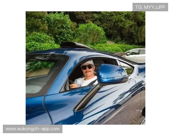 周冠宇又买了辆超跑，这日常咋跟攒钱的普通人搭边？