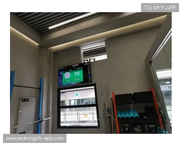 安洗莹一天吃三顿蛋白粉，睡觉都带着训练心率带