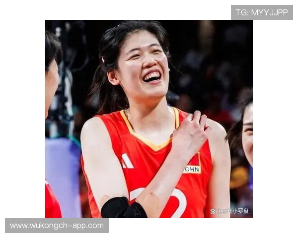 李盈莹今天又买了啥？听说家里比球场还会花钱！