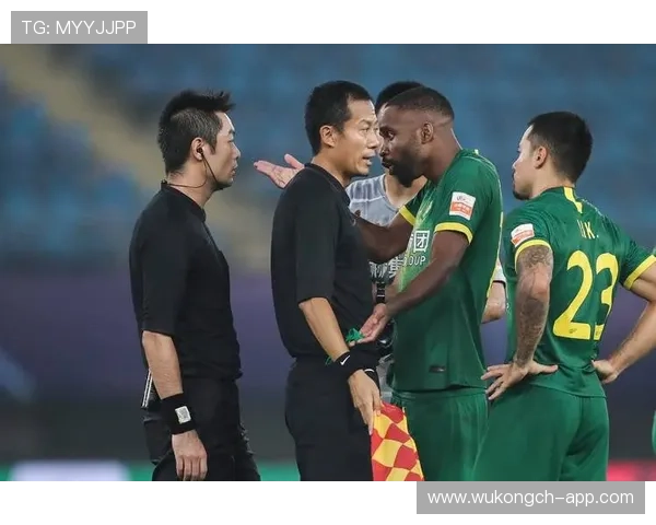 国安中场问题暴露，球队结构失衡导致整体节奏崩溃，赛季表现受限